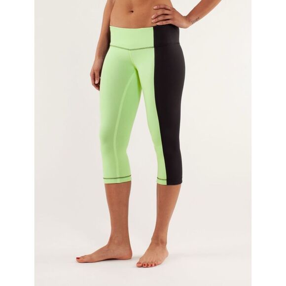 Lululemon Wunder Under Crop *Bonded Stripe Black / Faded Zap / Black 6 - Picture 1 of 10